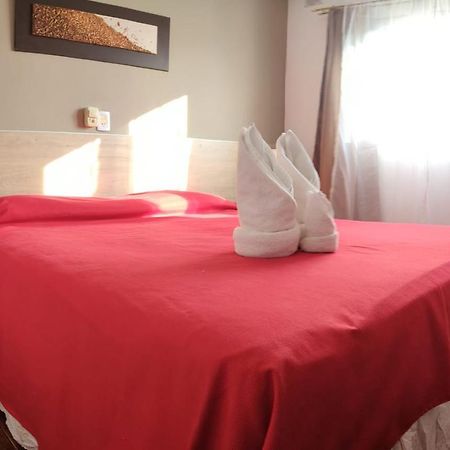 Hotel Posada Del Lago Villa Carlos Paz Dış mekan fotoğraf